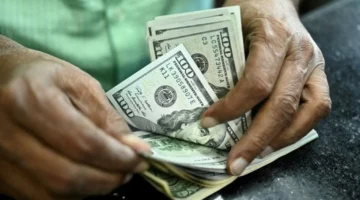 أعلى سعر للشراء.. قفزة جديدة في سعر الدولار بمصرف أبو ظبي الإسلامي